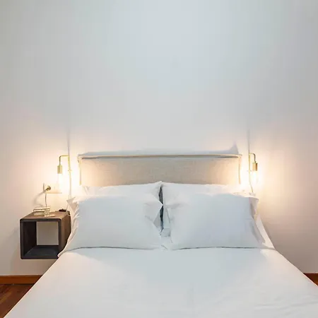 Con Encanto En El Casco Antiguo By * Comarca de Vigo